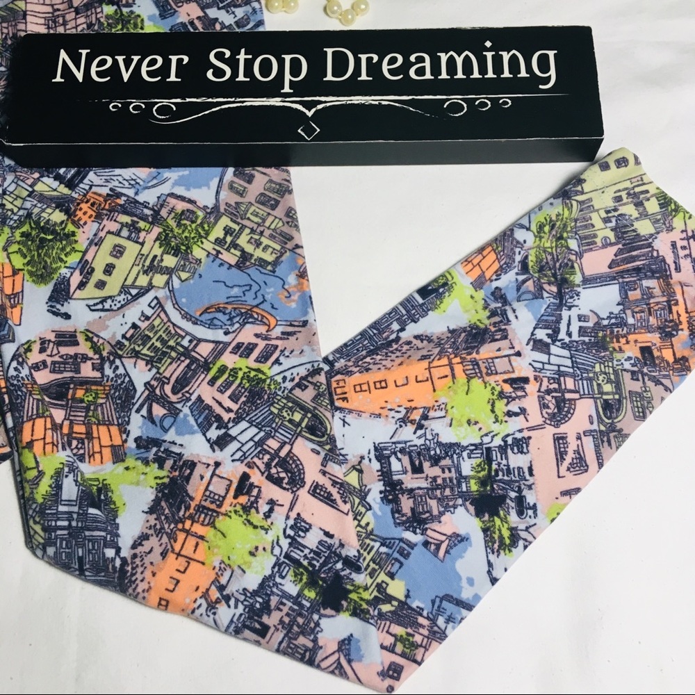 LULAROE CITYSCAPE VINTAGE VENICE LEGGINGS - Picture 3 of 6